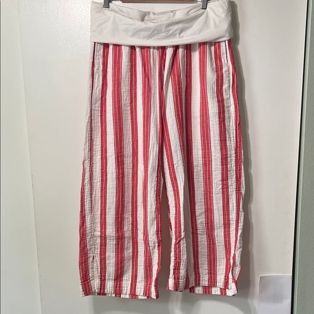 Old Navy Red and White Striped Maternity Pants